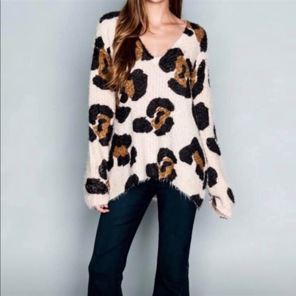 Show me your mumu vail fuzzy wuzzy cheetah sweater